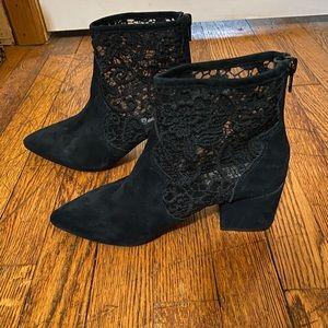 Steve Madden lace ankle bootie